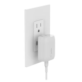Adaptador de Corriente Belkin WCA006dq1MWH-B5 PPS 20W USB-C Blanco con Cable Lightning