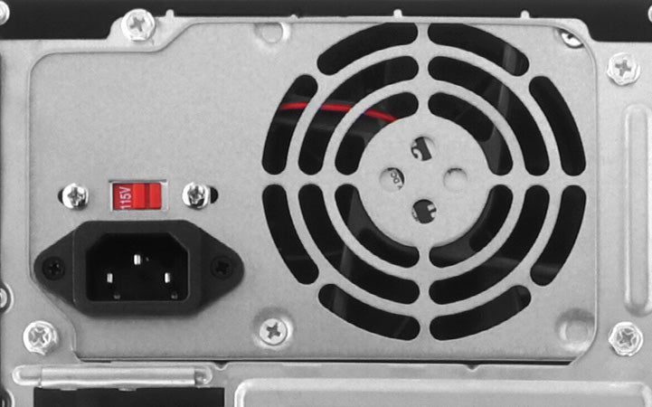 Desktop ATX Xtech XTQ-214 Negro y Rojo, con fuente de poder 600W