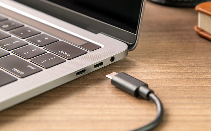 Adaptador USB-C Macho Reversible a USB Tipo A Hembra USB 3.0 Xtech XTC-515