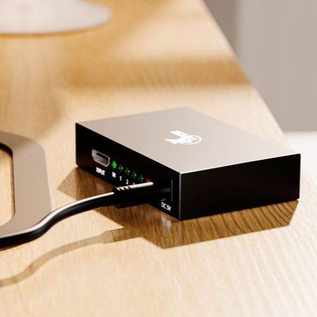 Splitter HDMI 1 Entrada a 4 Salidas Xtech XHA-420