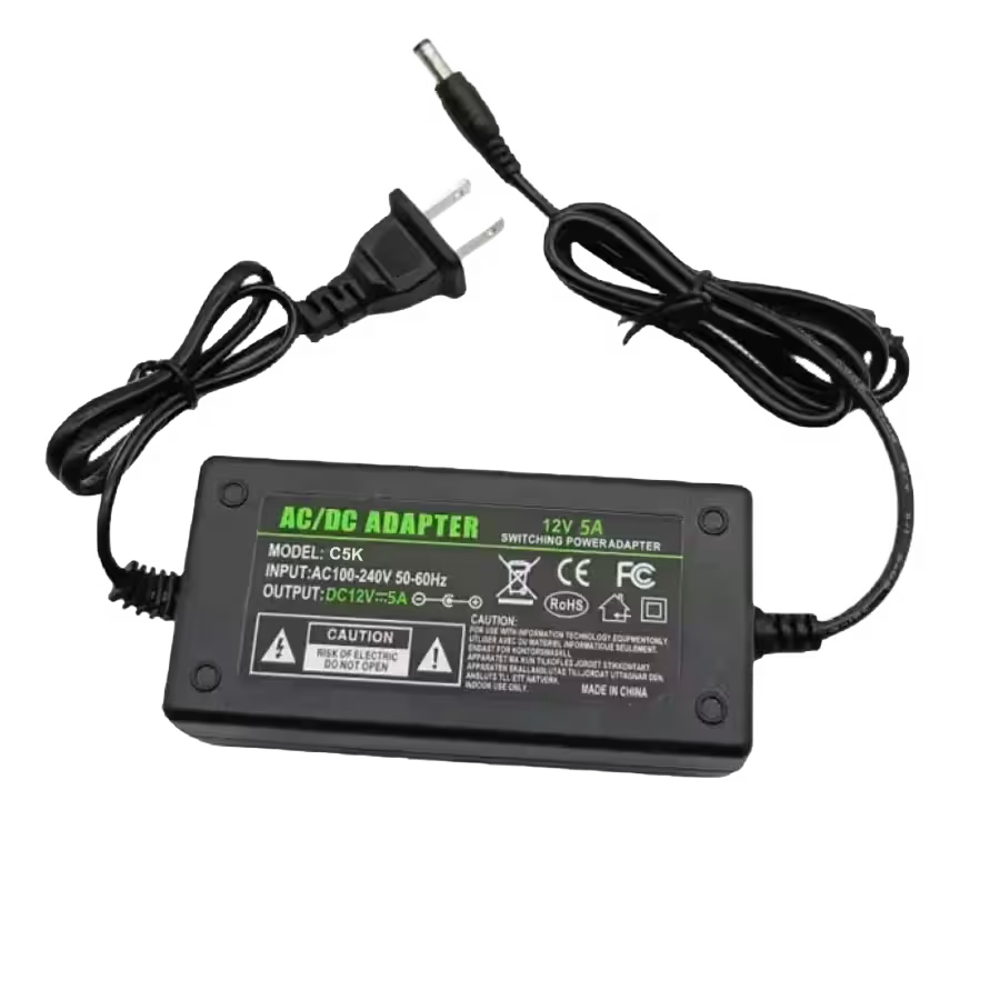 Fuente de poder 12V DC – 5A para cámaras CCTV y equipos electrónicos – SPTLINE SP‑C5K