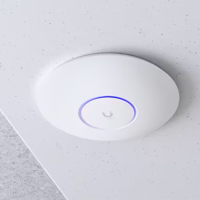 Punto de Acceso UniFi U6-Enterprise | Wi-Fi 6E, 600+ Clientes, 2.5GbE, Montaje Pared/Techo – U6-Enterprise
