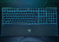 Teclado Razer Ornata V3 X – Perfil Bajo, Retroiluminado, USB RZ03-04470200-R3U1