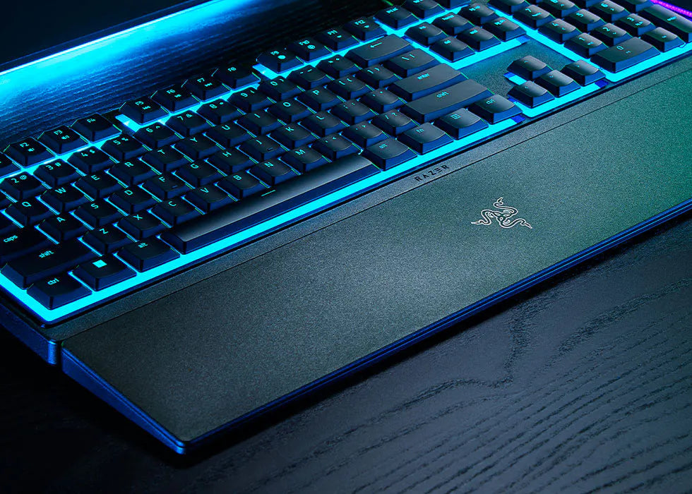 Teclado Razer Ornata V3 X – Perfil Bajo, Retroiluminado, USB RZ03-04470200-R3U1