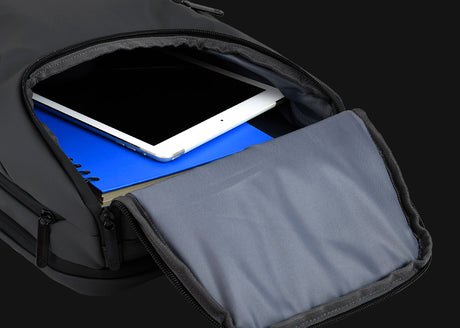 Mochila para laptop 15.6" – Klip Xtreme Evergo – KNB‑905BK – Gris