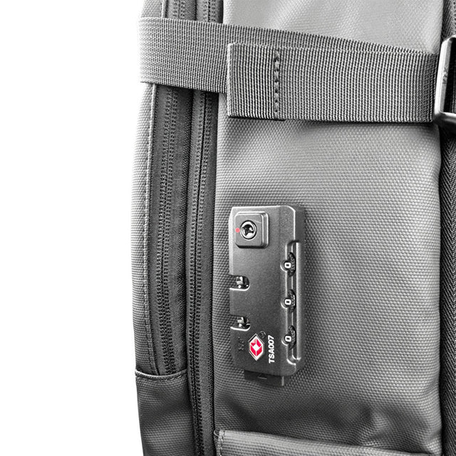 Mochila para Laptop Nomad Klip Xtreme 17" Poliéster Negra Resistente al Agua para Viajes