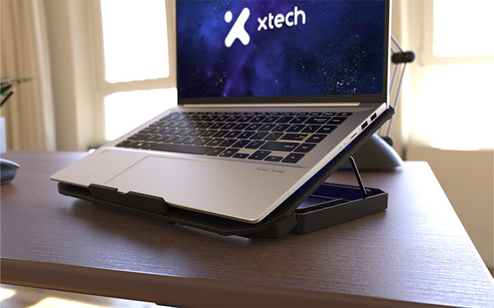 Soporte para Laptop Xtech XTA-156 15.6" con ventilador Negro con LED Azul
