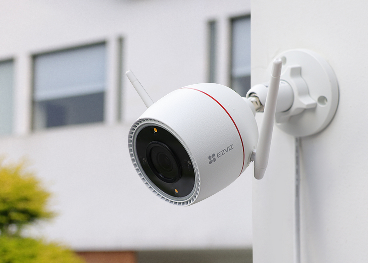 Cámara Wi‑Fi EZVIZ H3c 2K – Exterior – Resolución 2K – Visión nocturna a color – IA – Defensa activa
