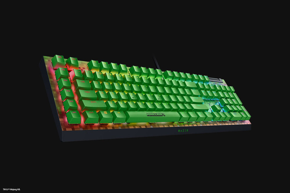 Teclado Mecánico Gaming Razer BlackWidow V4 X – Minecraft Edition / RGB / Switch Verde o Amarillo