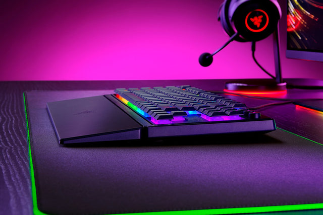 Teclado TKL Retroiluminado Razer Ornata V3 Tenkeyless Táctil Negro US QWERTY