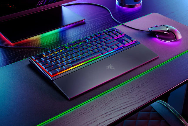 Teclado TKL Retroiluminado Razer Ornata V3 Tenkeyless Táctil Negro US QWERTY